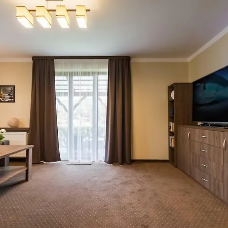 ホームステイ Urocze シュツァブニツァ