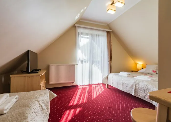 Urocze בית אירוח שצ'בניצה